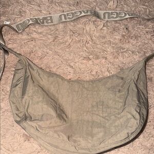 BAGGU Crescent Medium Bag